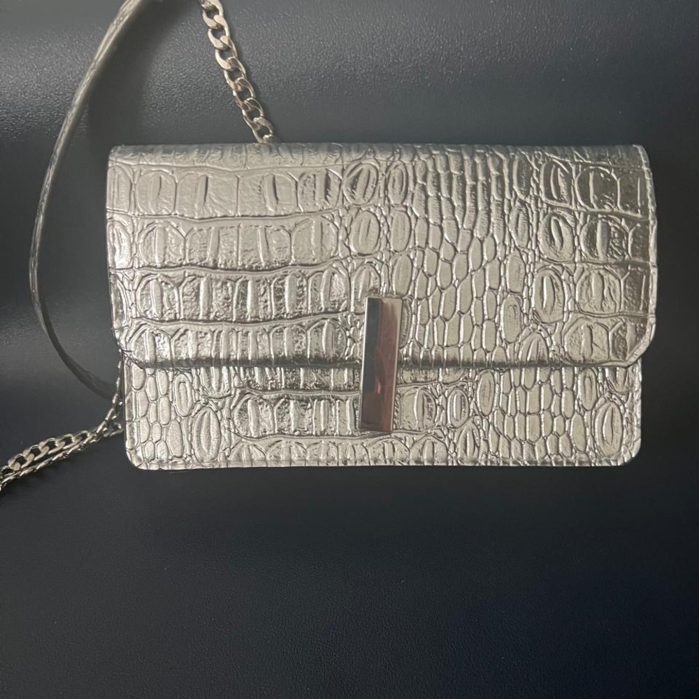 H&M Women Silver Textured Small shoulder bag - Picture 3 of 8